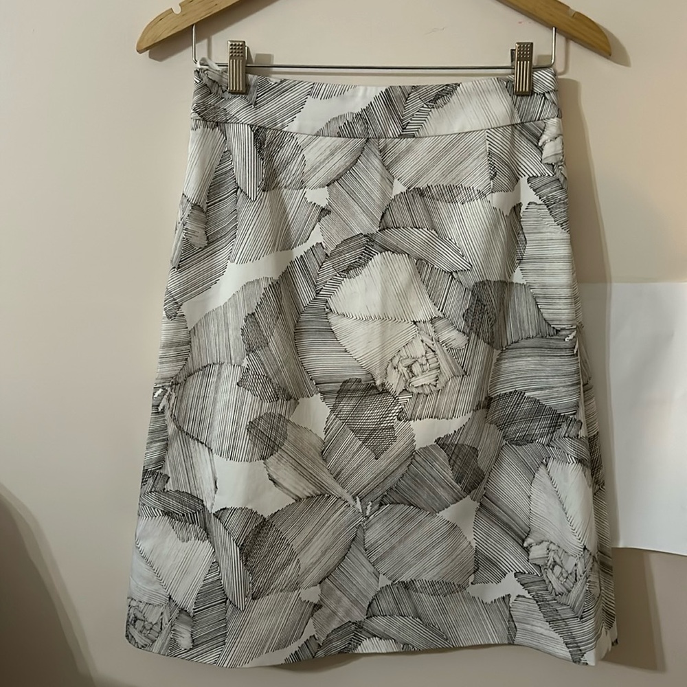 Hugo Boss cotton A line skirt size 6